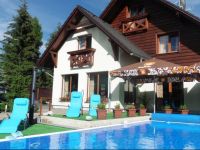  Family resort Villa Flora***