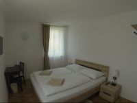  Mondina Guest House