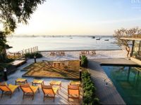  Balcony Seaside Si Racha Hotel & Serviced Apartments