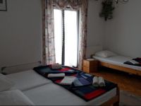  Lidus Guest House