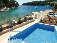  Mala Grscica Cr Holiday Home