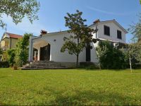  Four-Bedroom Villa Villa Pore?