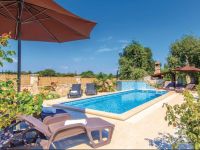  Pula 62 with Outdoor Swimmingpool Holiday Home