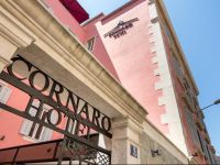  Cornaro Hotel