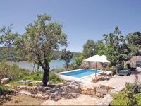  Kampor I Holiday Home