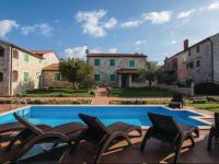  Baldasi IXX Holiday Home