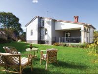  Kacana V Holiday Home