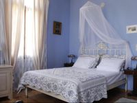  Traditional Hotel Ianthe