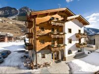 Alpen Hotel Chalet