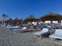  Delfino Beach Hotel