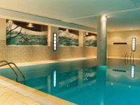  Yellow Monte Gordo Beach Hotel