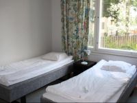  Summer Hotel Malakias