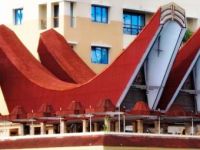  Makassar Golden Hotel