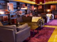  Clarion Hotel Gillet