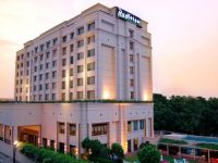  Radisson Hotel Varanasi