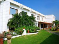  Chariot Beach Resort