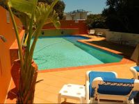  Santorini Twin Waters