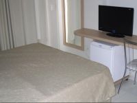  Golden Dolphin Express