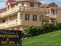  La Heliconia & Day Spa