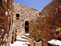  Medieval Castle Suites