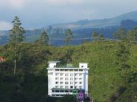  Clouds Valley Leisure Hotel