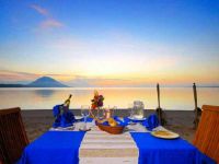  Siladen Resort & Spa