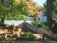  Gesher Haziv Travelers Hotel