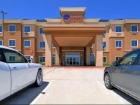  Comfort Suites Fort Worth