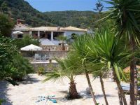  Holiday House Marathia Keri