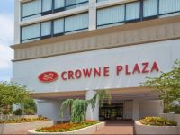  Crowne Plaza Hotel Old Town Alexandria