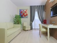  Mirasole International