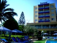  The Caravel Hotel