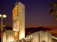  Courtyard by Marriott