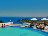  Mistral Mare Hotel