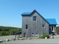  Blue Tin Roof B & B