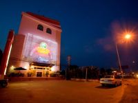  Golden Palm Casino & Hotel