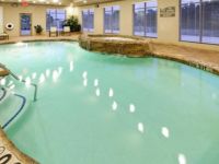  Holiday Inn Express Hotel & Suites Mansfield