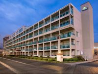  Days Inn Oceanfront