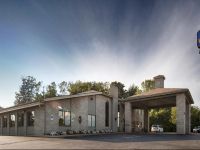  BEST WESTERN PLUS North Canton Inn & Suites