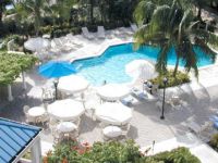  Comfort Suites Seven Mile Beach and Resort