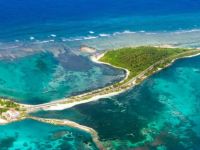  Equator Village Gan Island