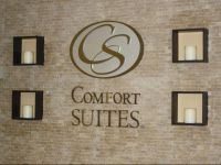  Comfort Suites Saint Charles