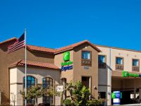  Holiday Inn Express Hotel & Suites Hermosa Beach