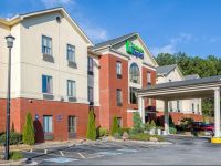  Holiday Inn Express Hotel & Suites Canton