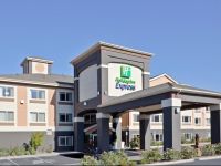  Holiday Inn Express Hotel & Suites Ashland
