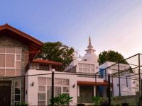  Baywatch Villa Rumassala