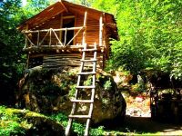  Park Village Lastiver