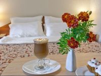  Complimente Guest House