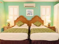  Waves on Shoal Bay Villa