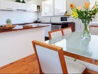  Bayside-St Johns Close